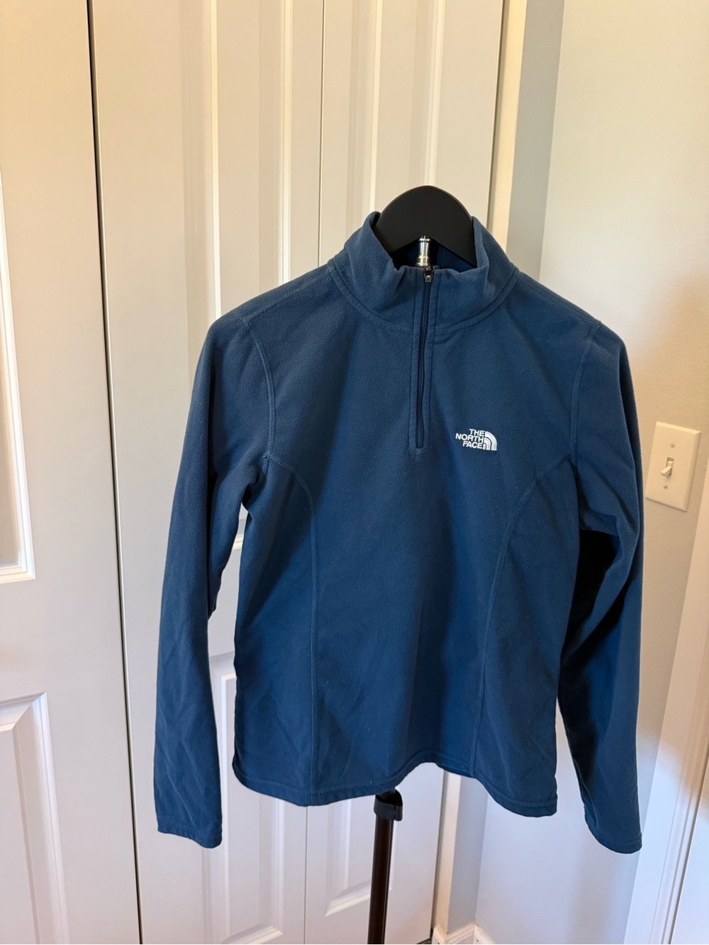 The North Face Navy Blue Quarter-Zip Fleece Pullover